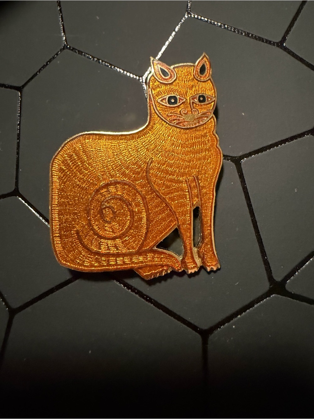 Fish & Crown Cloisonné Cat Pin Brooch VTG Gold Tone Tabby Cat Signed